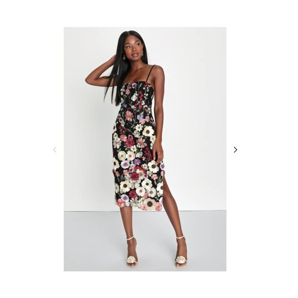 3D Floral Embroidered Lace-Up Midi Dress - Picture 3 of 11